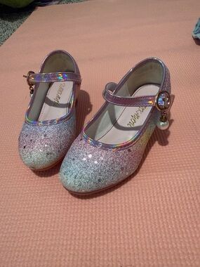 Girls Glitter Ombre Shoes with Pearl Charm